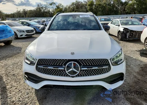 2021 Mercedes-Benz Glc 300 z USA, uszkodzony, nr VIN W1N0G8DB9MG006844
